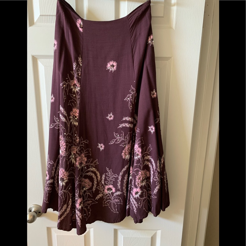 MIDI SKIRT